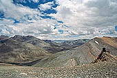 The road from Leh to Manali 